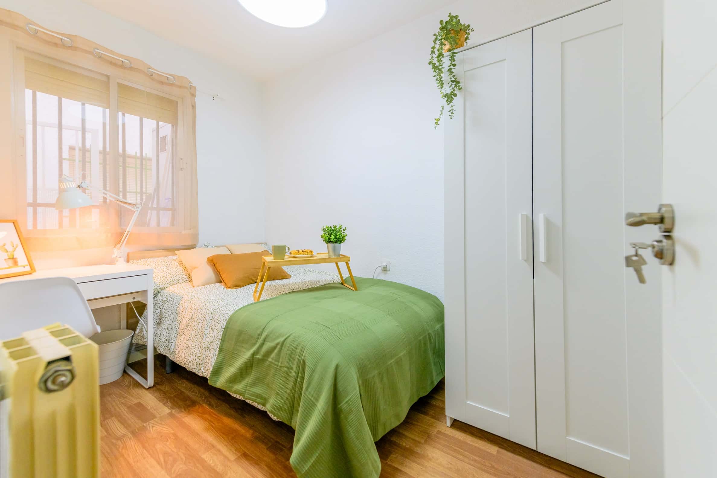 Habitacion privada en calle Santa Eva , Madrid