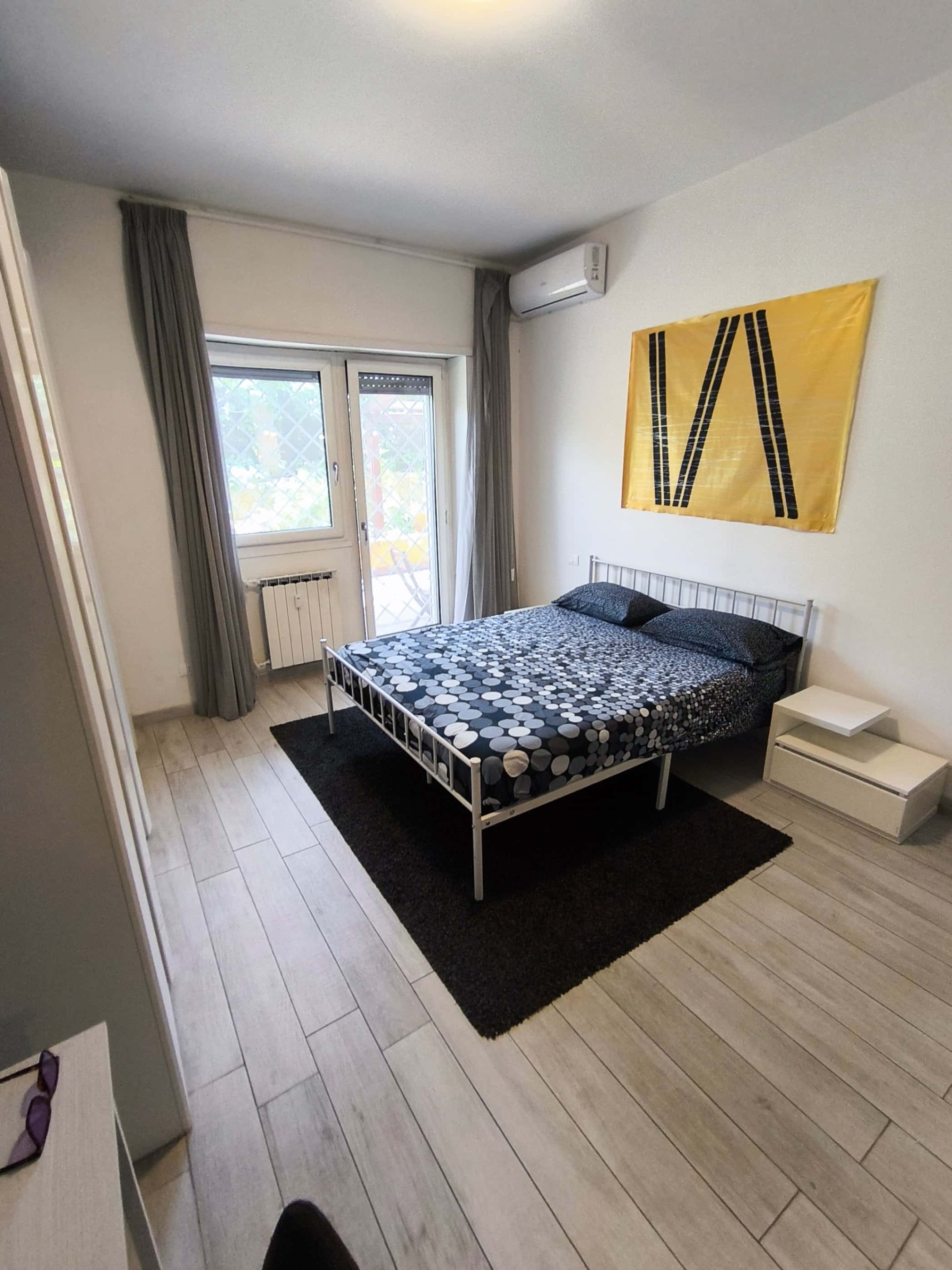 Single room Rome, 3 beds — photo 15