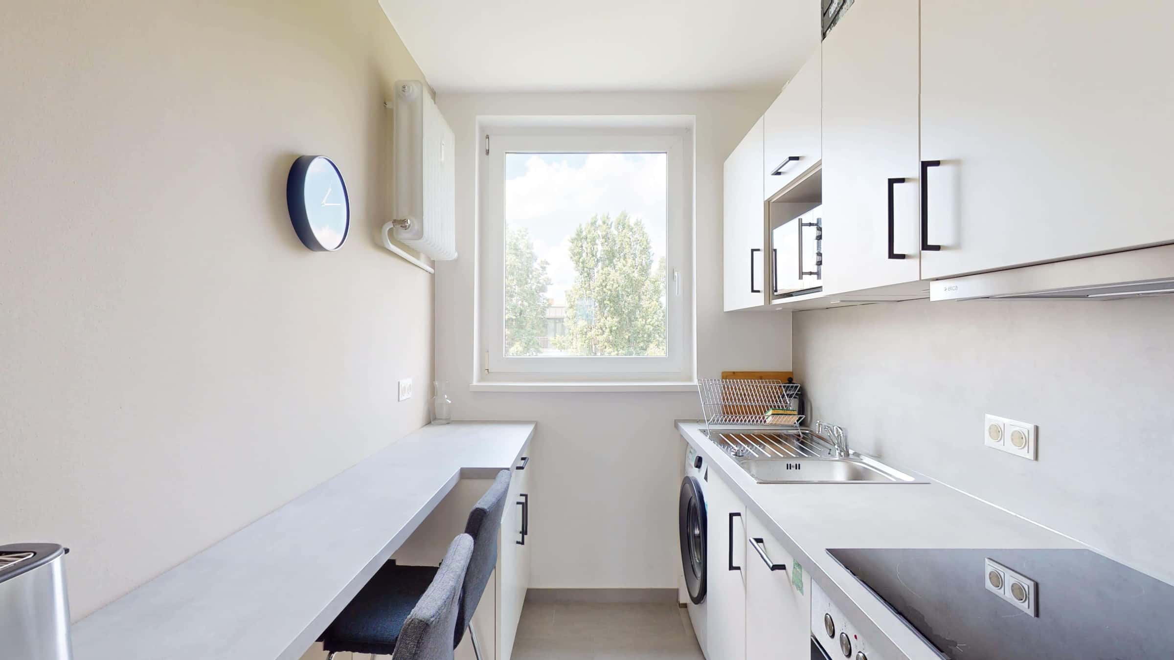 Berlin Haupt 2 - Private Two-room Apartment (1)