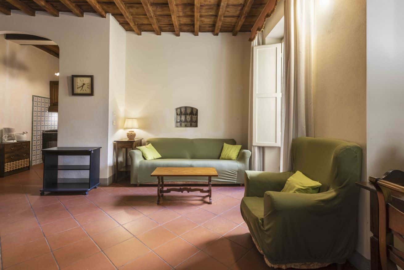 Classic Florence Apartment B
