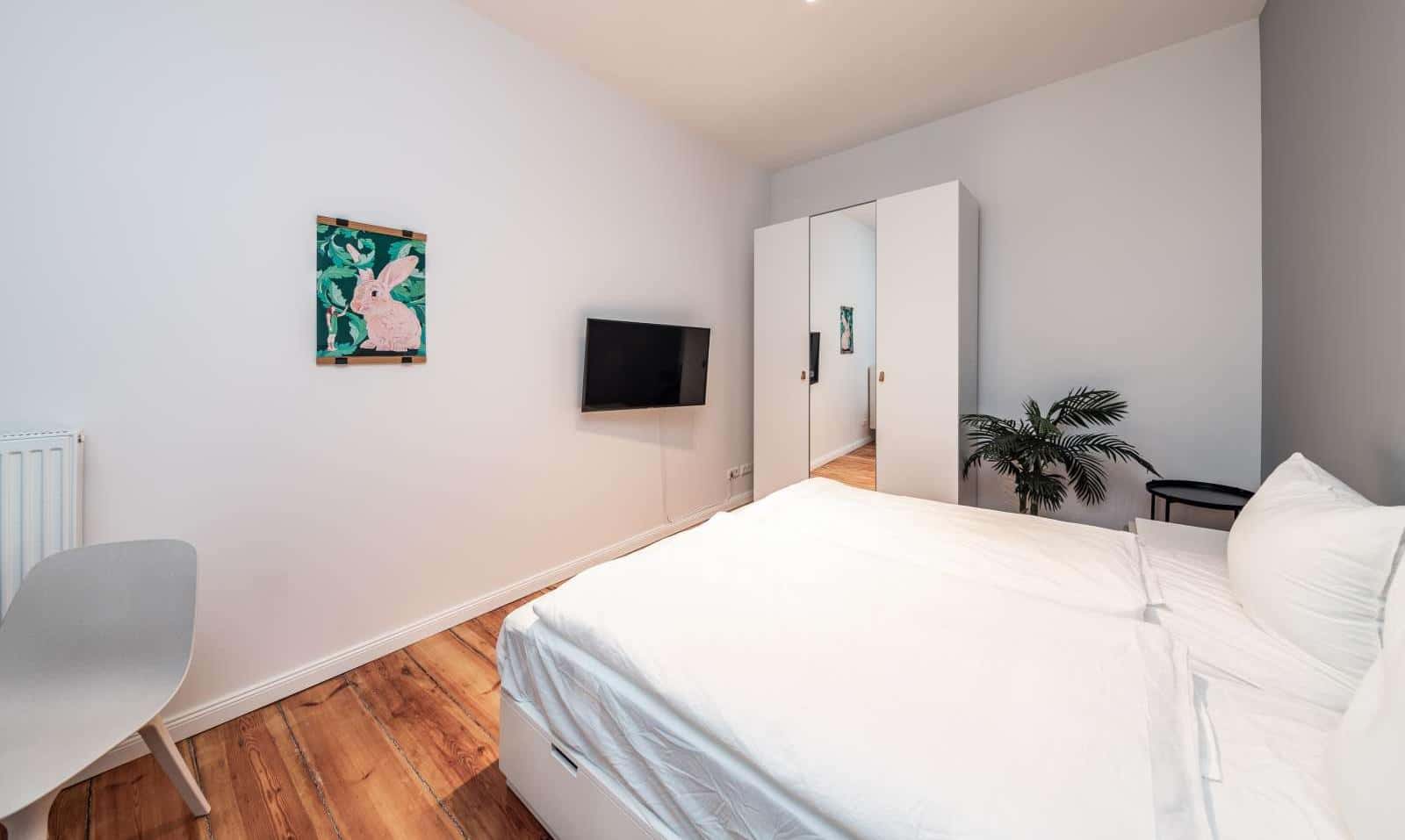 Apartment - Photo 1