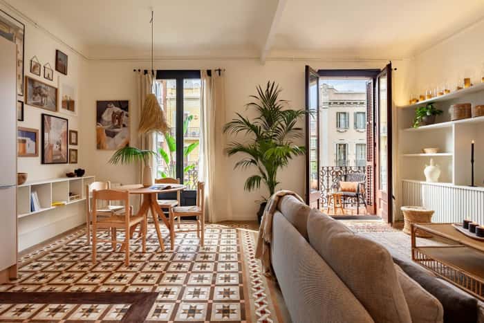 Listing photo thumbnail