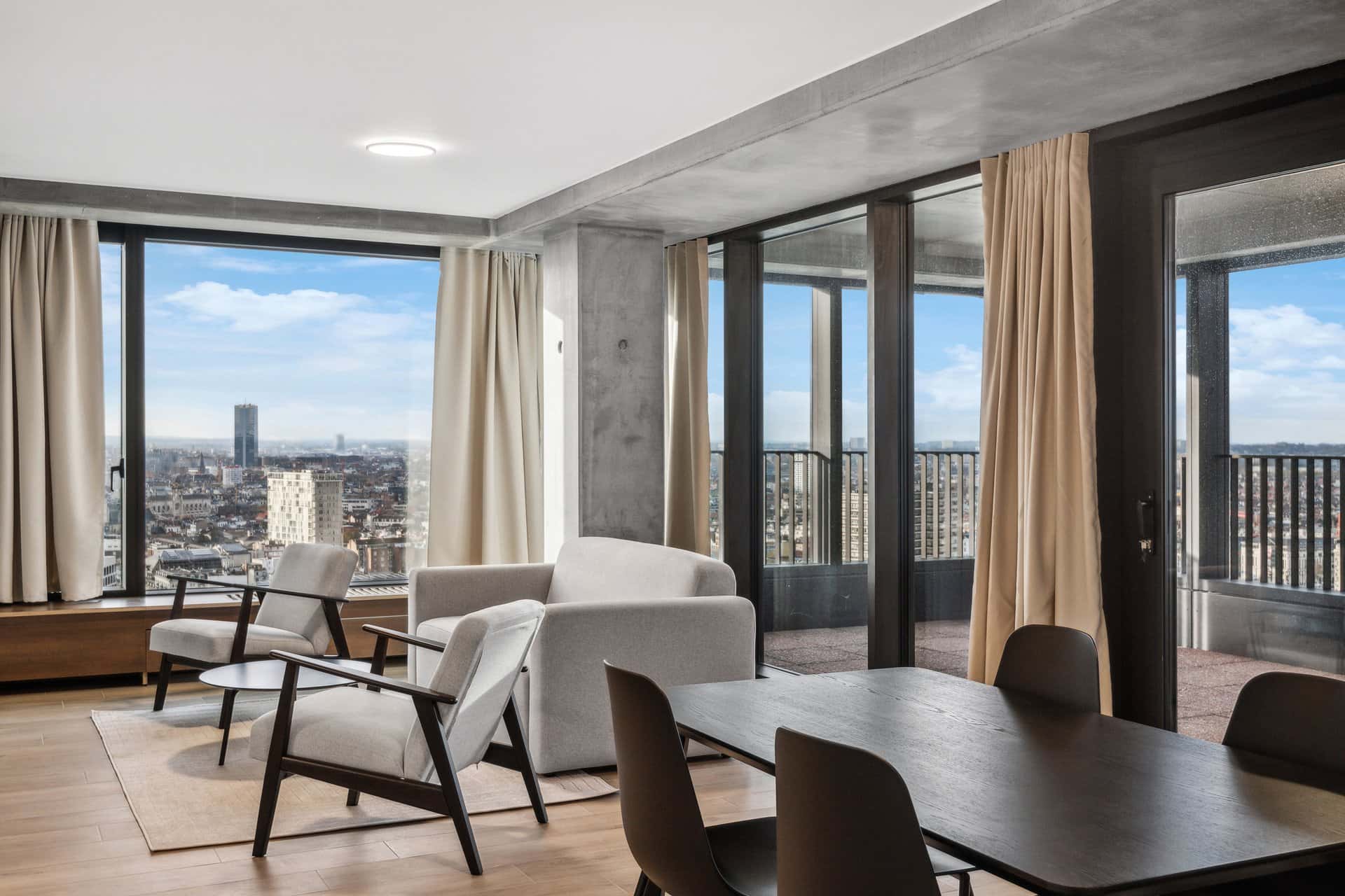 Stanza in Chaussée d'Anvers, Bruxelles di 92 m² con 2 camere