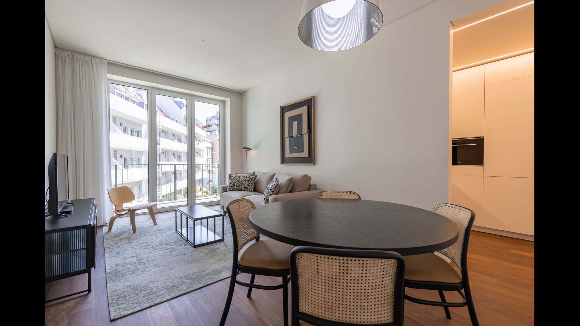 Deluxe Apartment in City Center