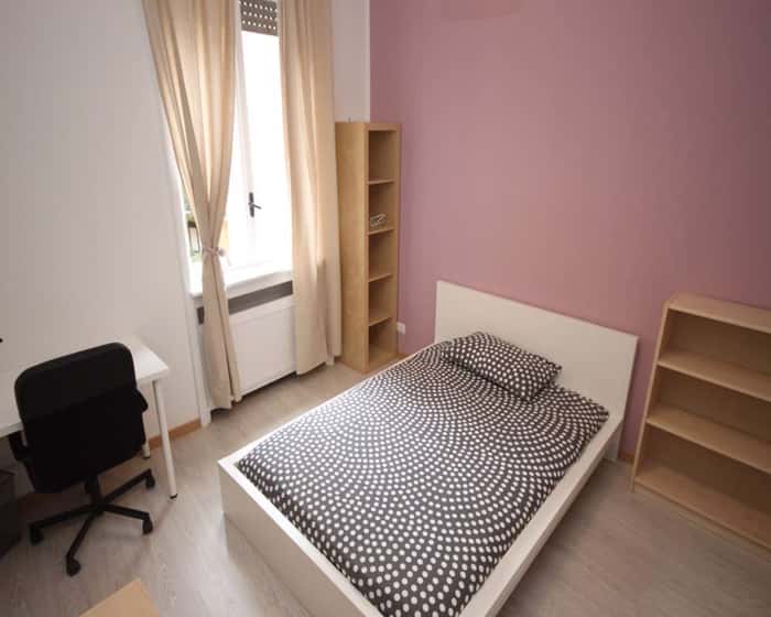 Listing photo thumbnail