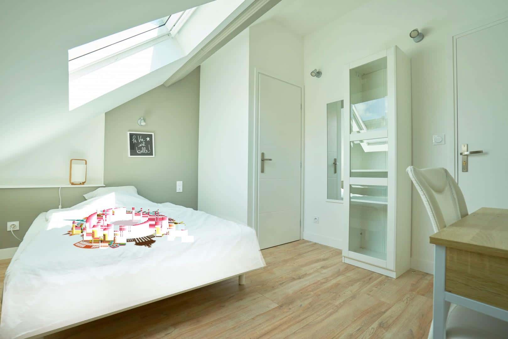 Chambre 7 - COLBERT J