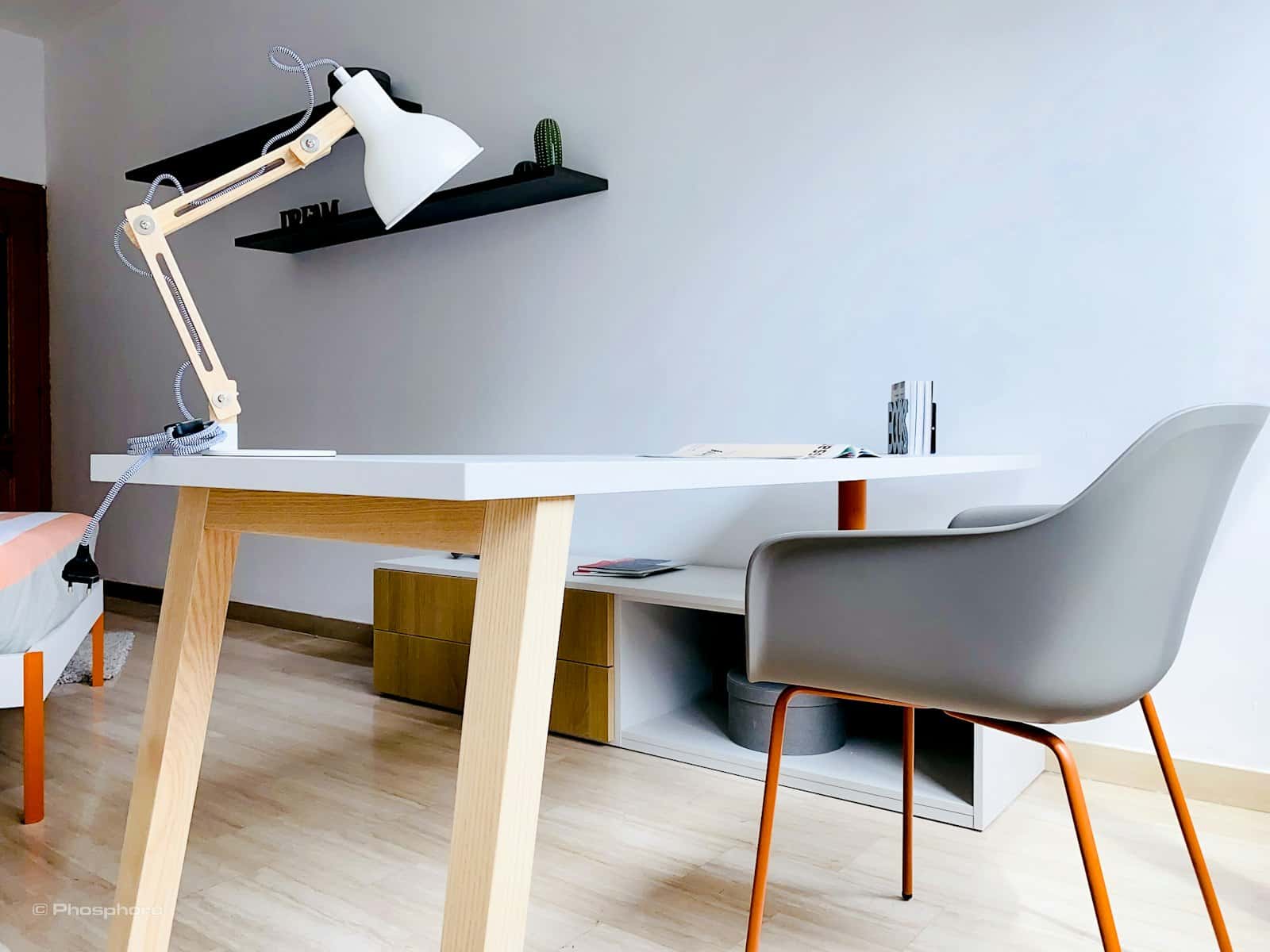 Stanza in Via Gressoney, Milano di 110 m² con 5 camere
