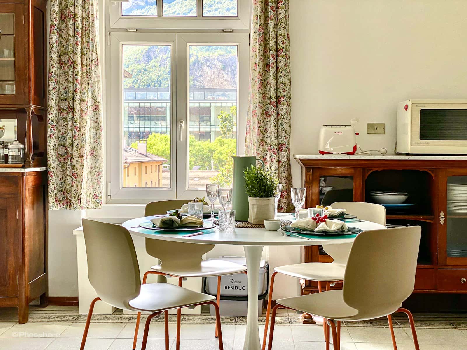 Room in Via Antonio Rosmini, Trento for 146 m² with 5 bedrooms