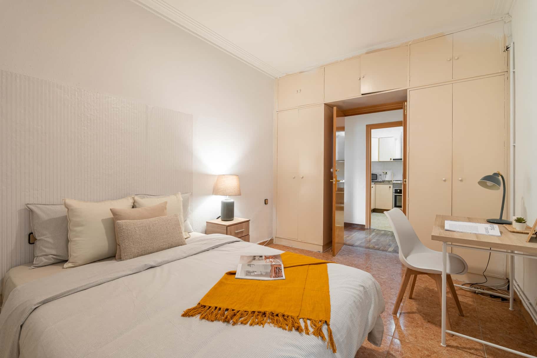 Habitacion privada en Carrer d'Aragó,  L'Eixample,  Barcelona