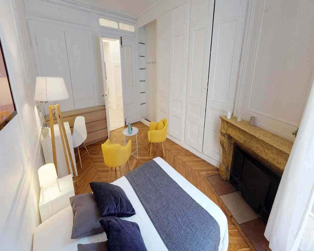 Chambre dans le rue Jarente