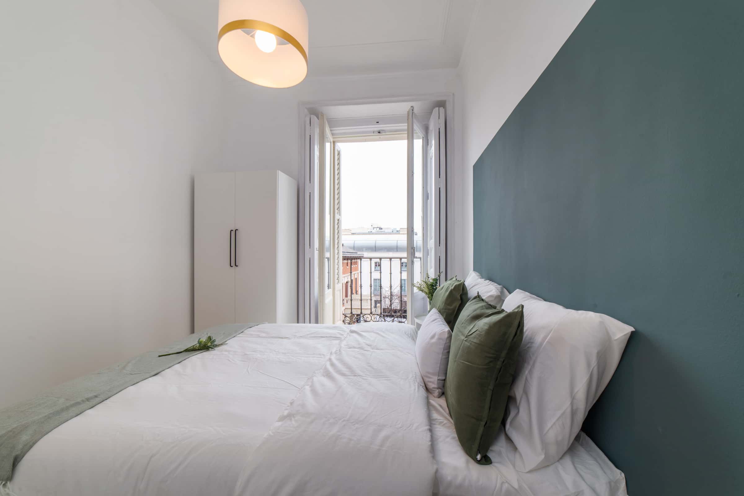 Habitacion privada en calle Santa Teresa, Madrid