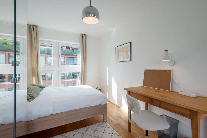 Listing photo thumbnail