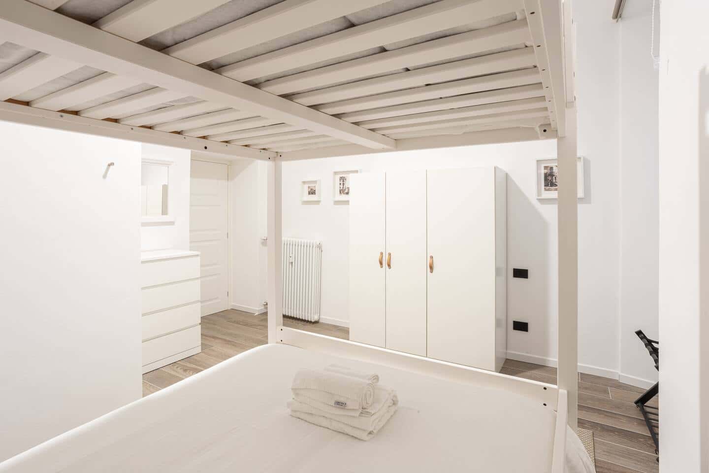 Apartment Milan, 2 beds — photo 21