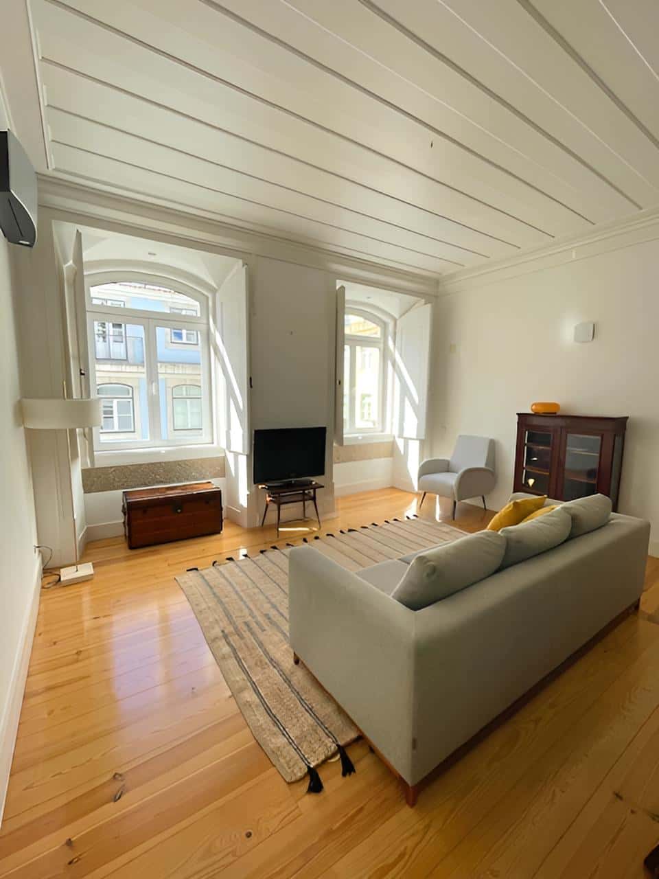 Apartment in Rua de São Julião, Lisboa with 104 m² and 2 bedrooms