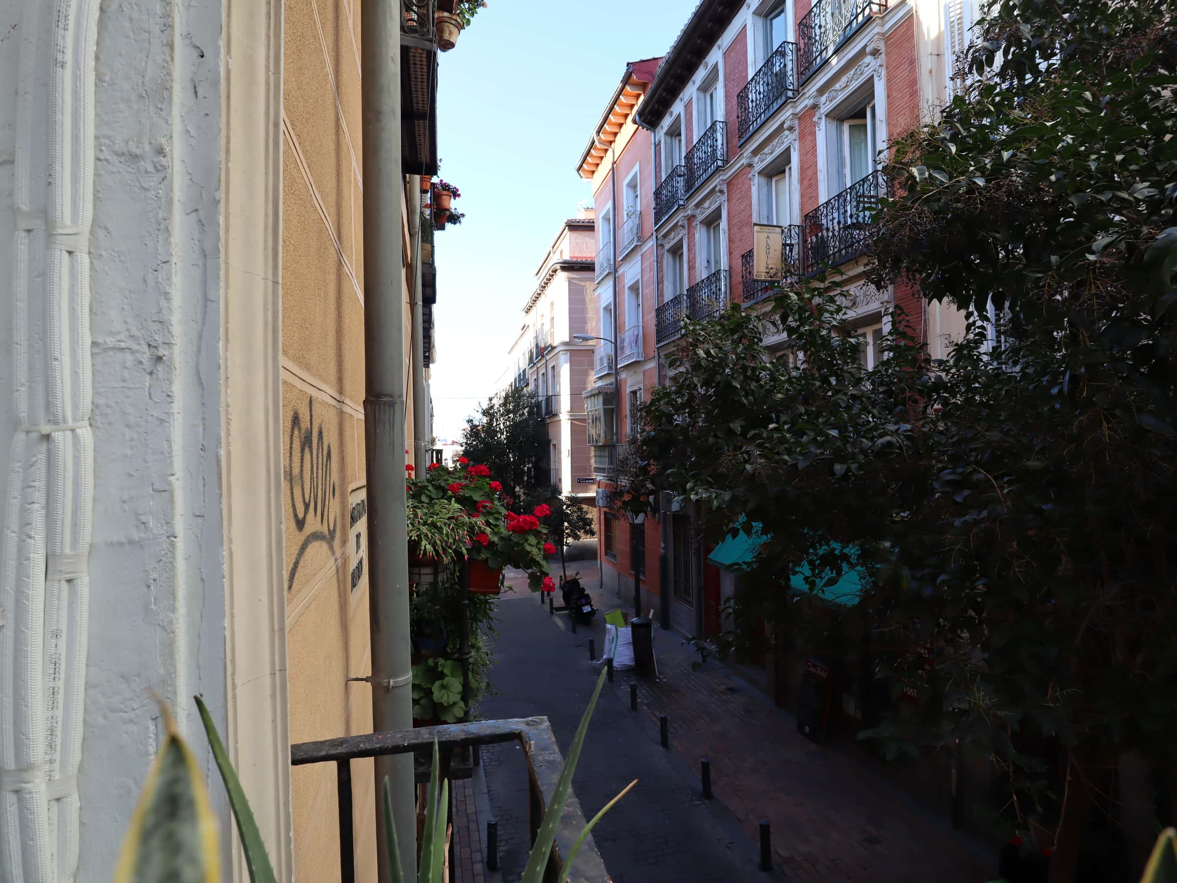 private room Calle Escorial