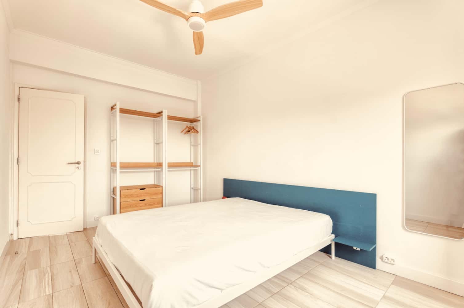 Spacious room in Lisbon - Ottolini D4