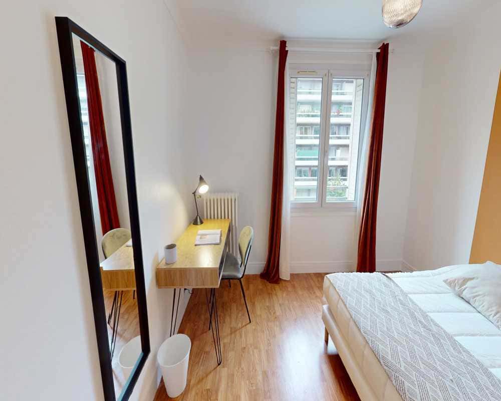 Chambre dans le Rue de Saussure