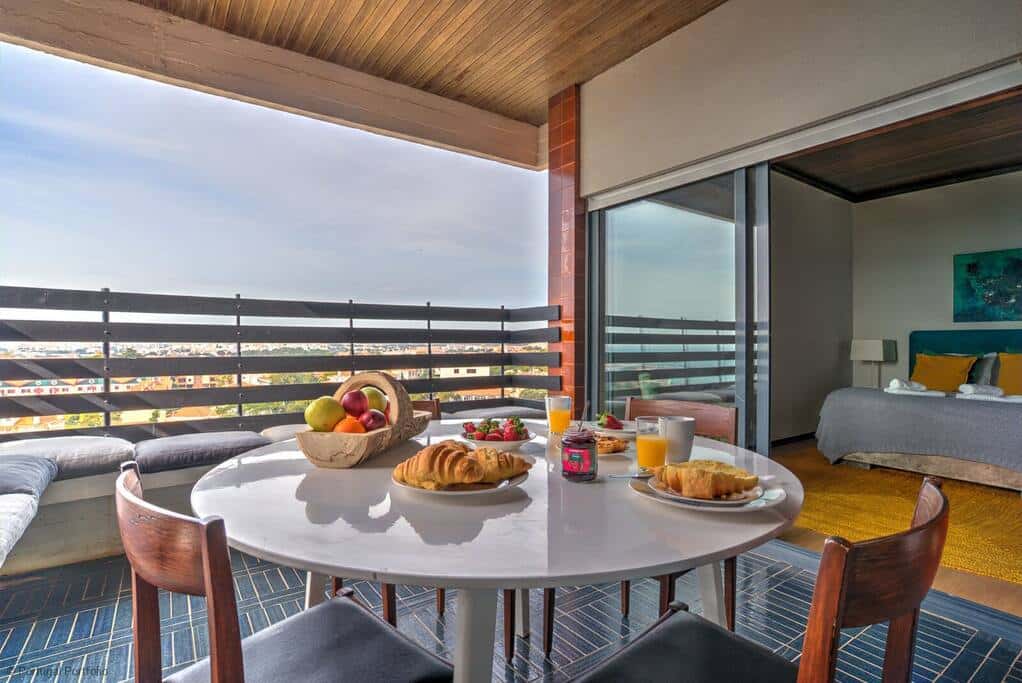 Atlantic Views - Estoril