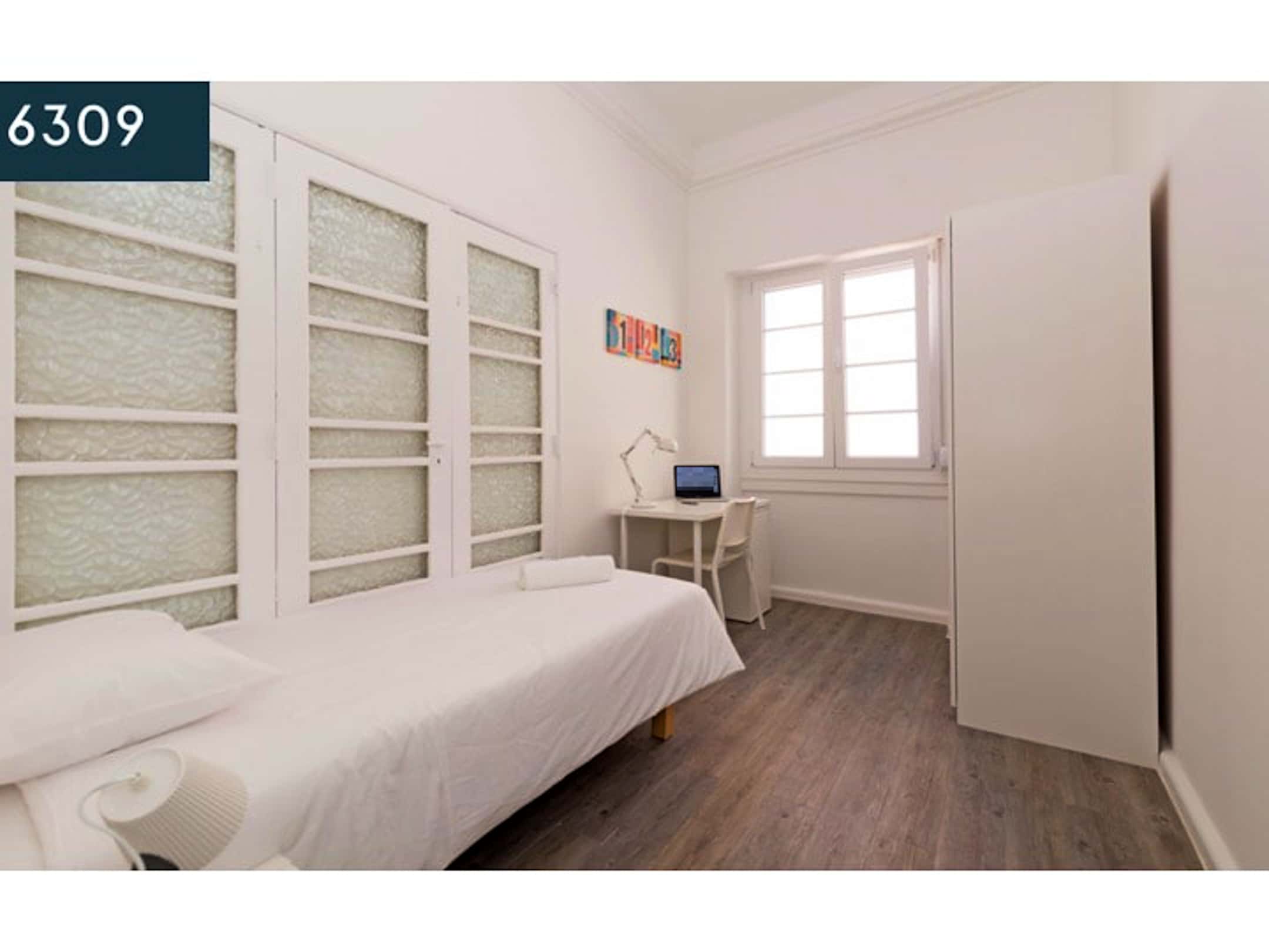 Alameda Dom Afonso Henriques (Students only)