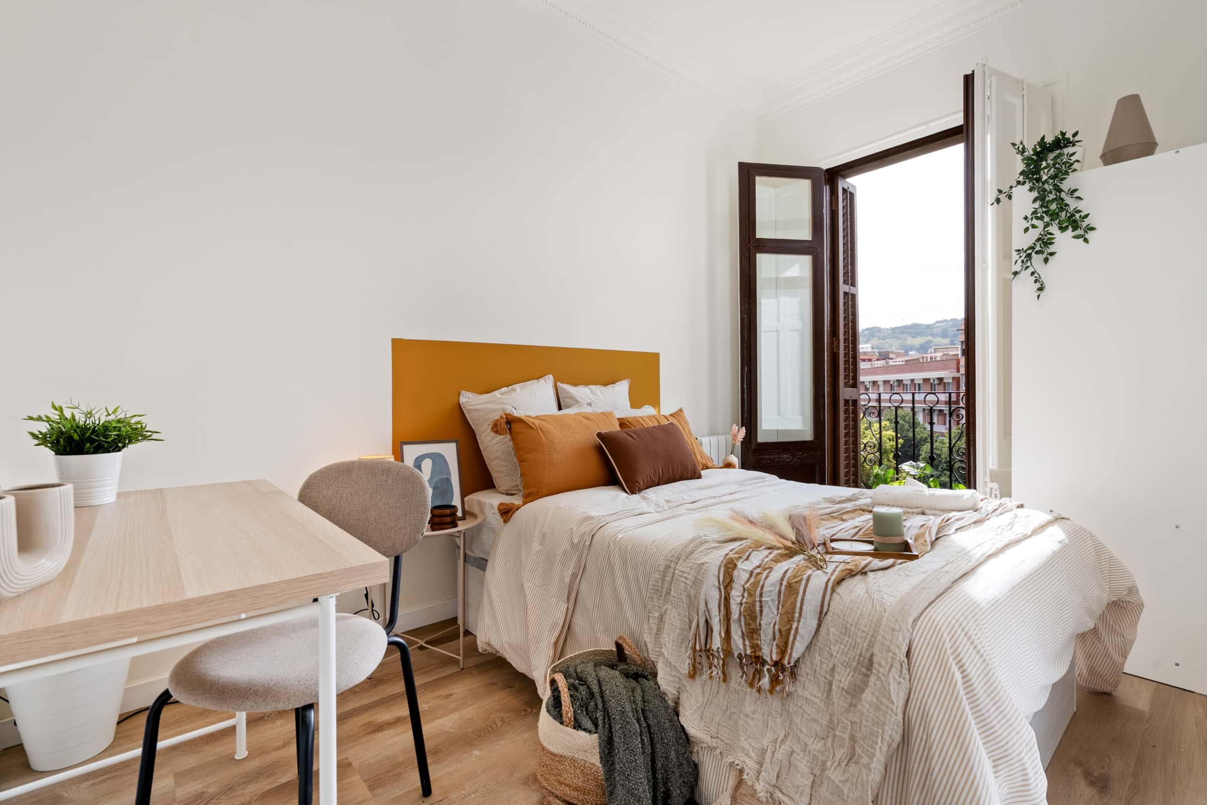 Habitacion privada en Carrer del Comte Borrell, , L'Eixample,Barcelona