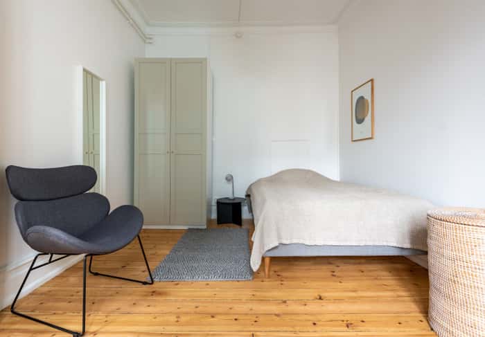 Listing photo thumbnail