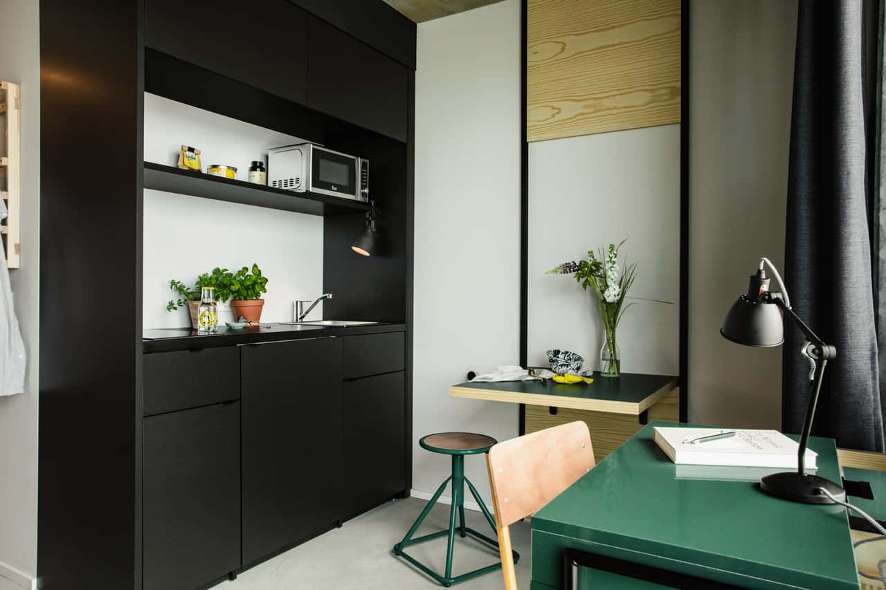 Classic Balcony - Long Term - Floor 4