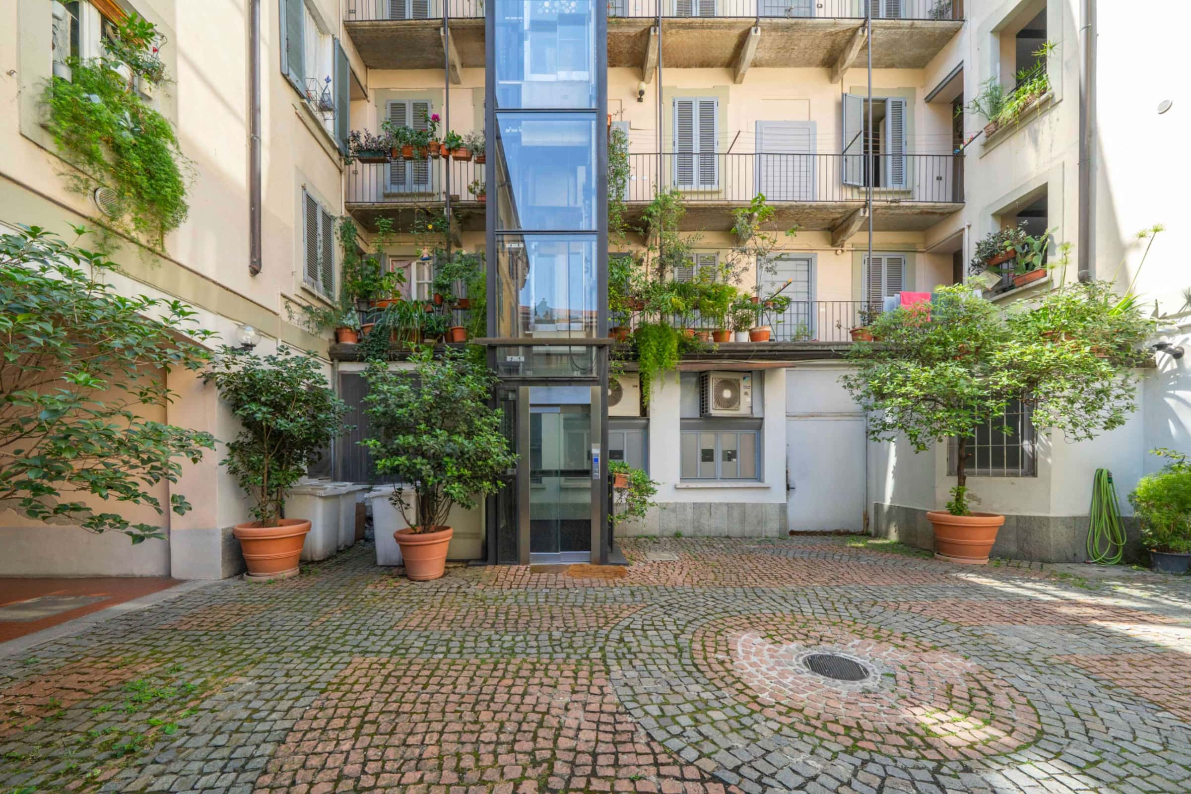 Apartment Milan, 1 bed — photo 32