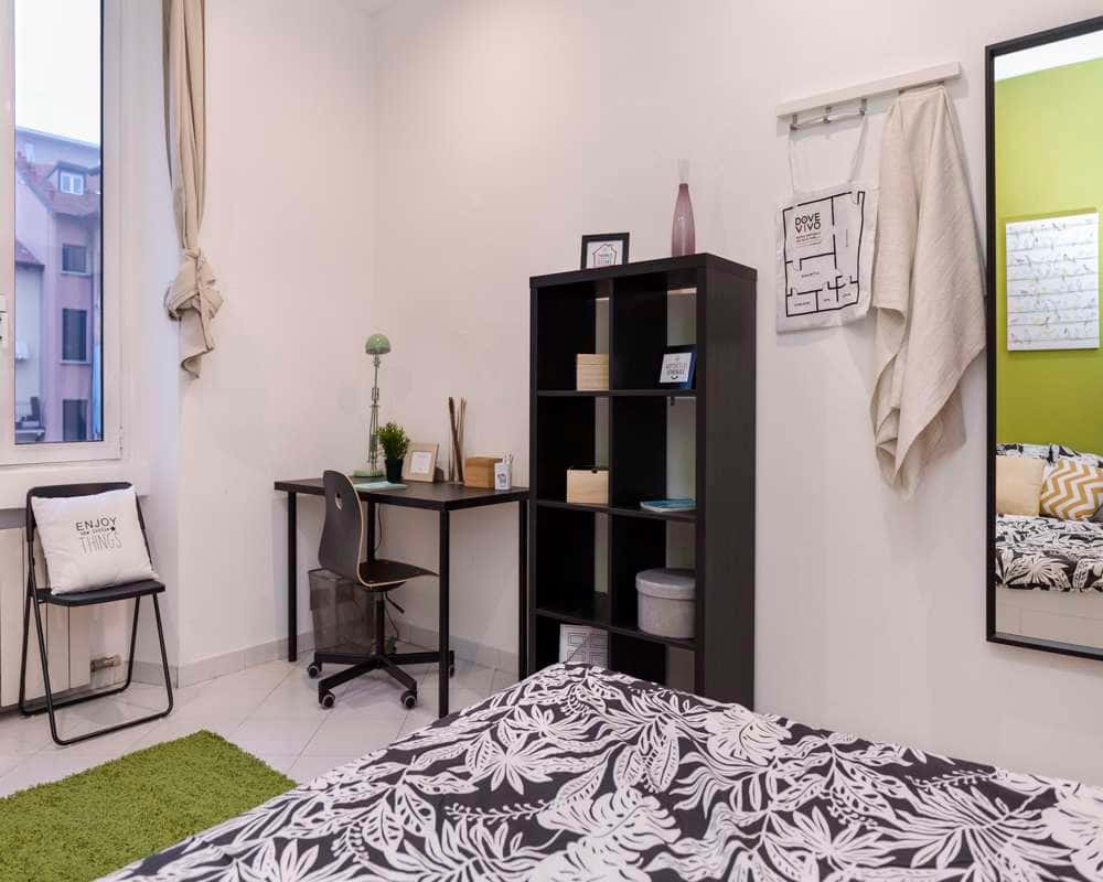 Stanza in Via Giorgio Briano