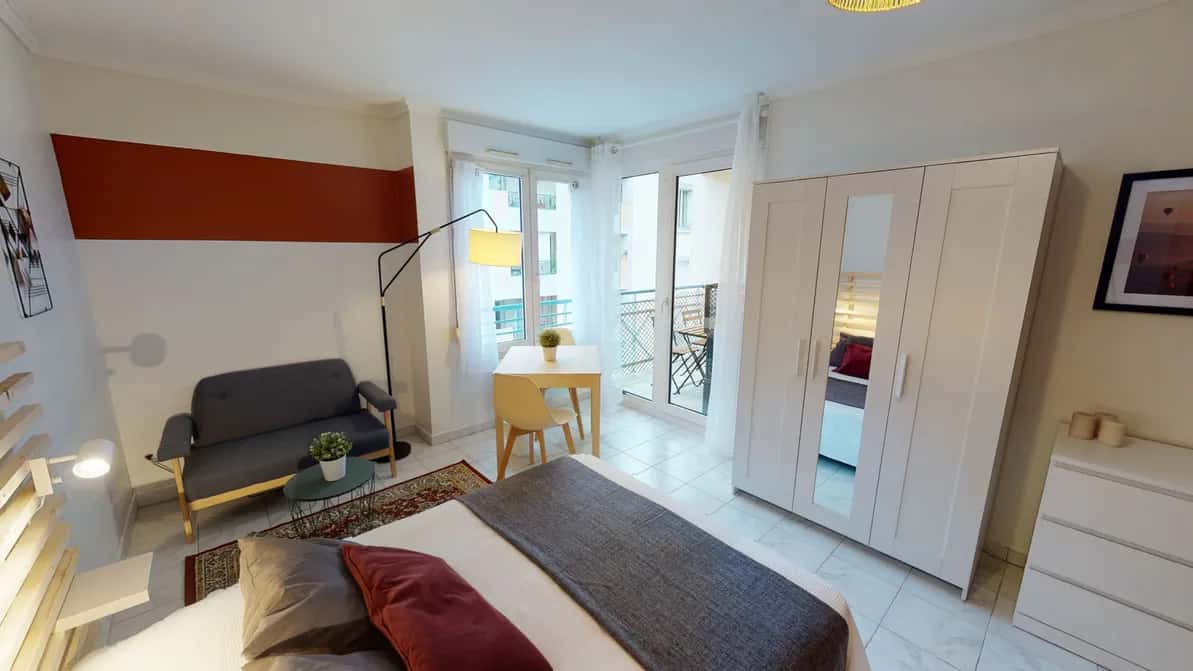Quarto em Rue Roposte, Lyon para 74 m² com 3 quartos