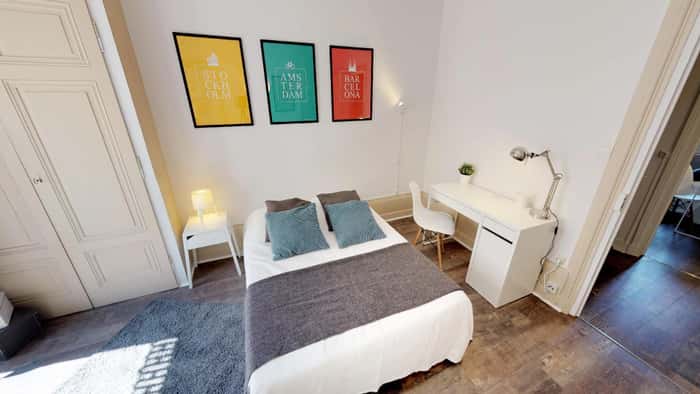 Listing photo thumbnail