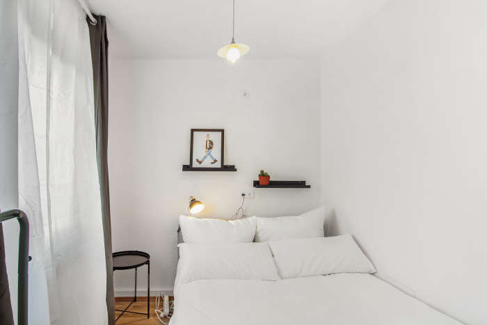 Listing photo thumbnail