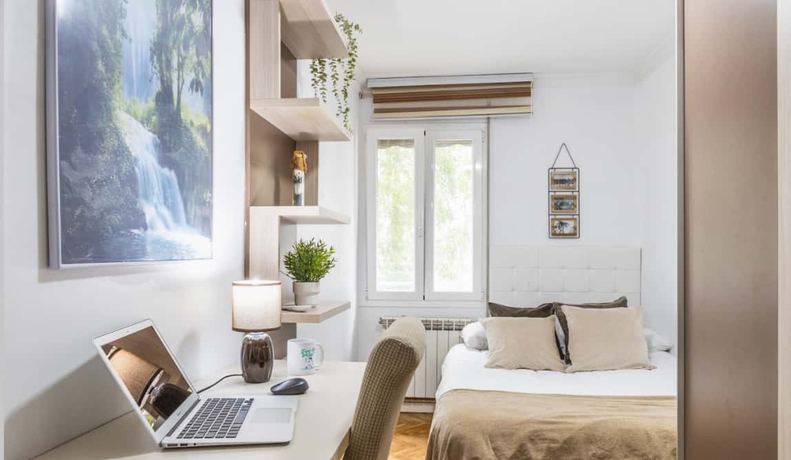 Habitacion privada en Santo Angel de la Guarda, Madrid