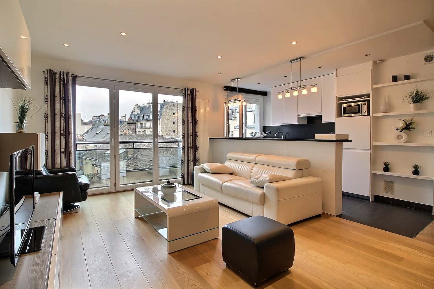 Apartment 1 bedroom 70m²