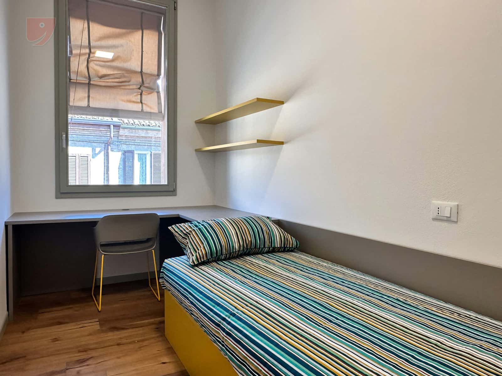 Zimmer in Via Montebello, Ferrara für 110 m² mit 7 Schlafzimmer