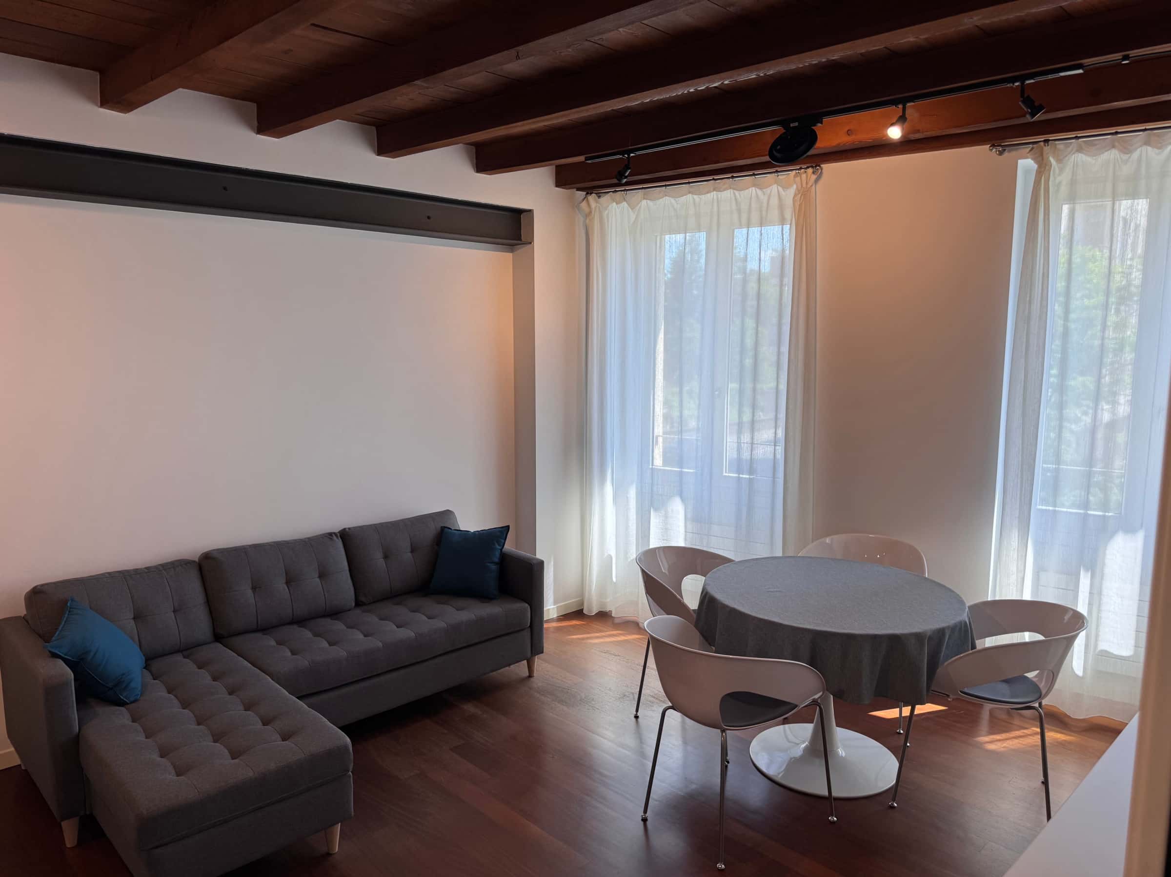 Wohnung in Vicolo de Gradi, Monza für 86 m² mit 2 Schlafzimmer