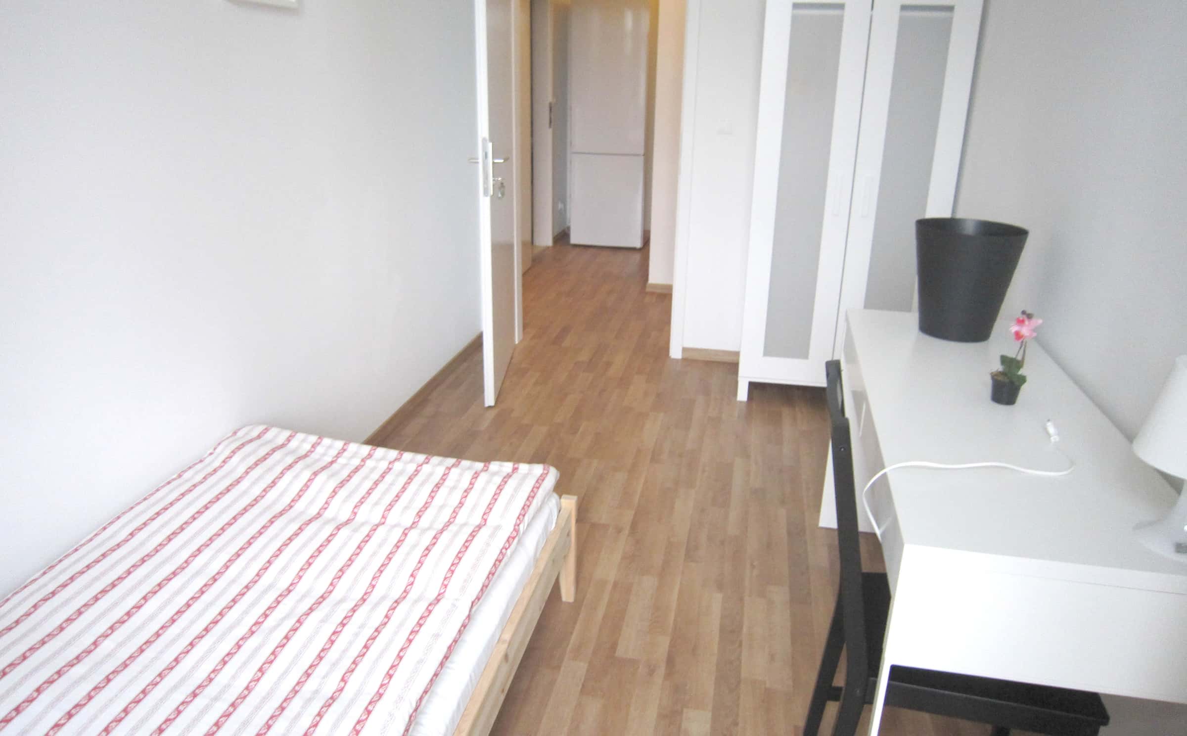 Zimmer in der Adolfstraße