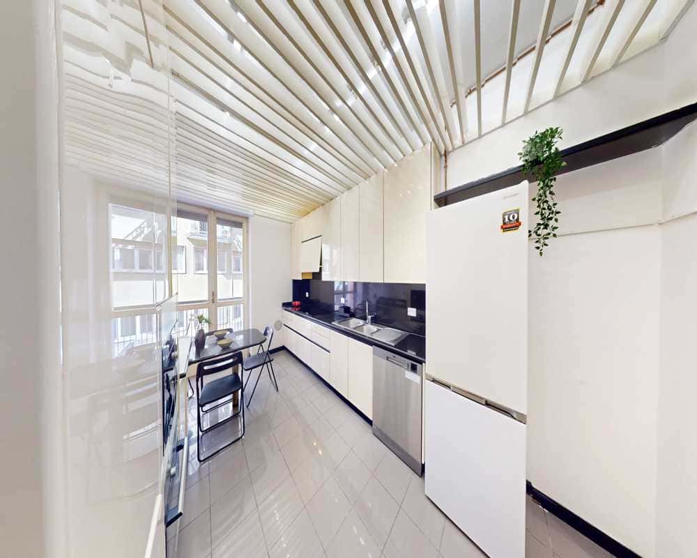 Special Offer: Stanza in Via Copernico