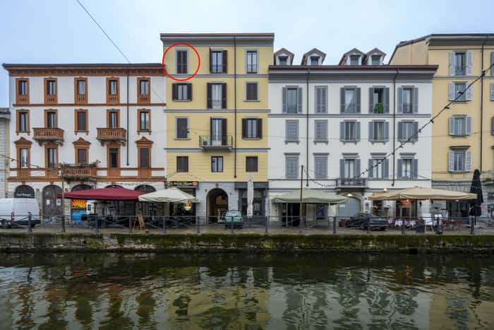 Listing photo thumbnail