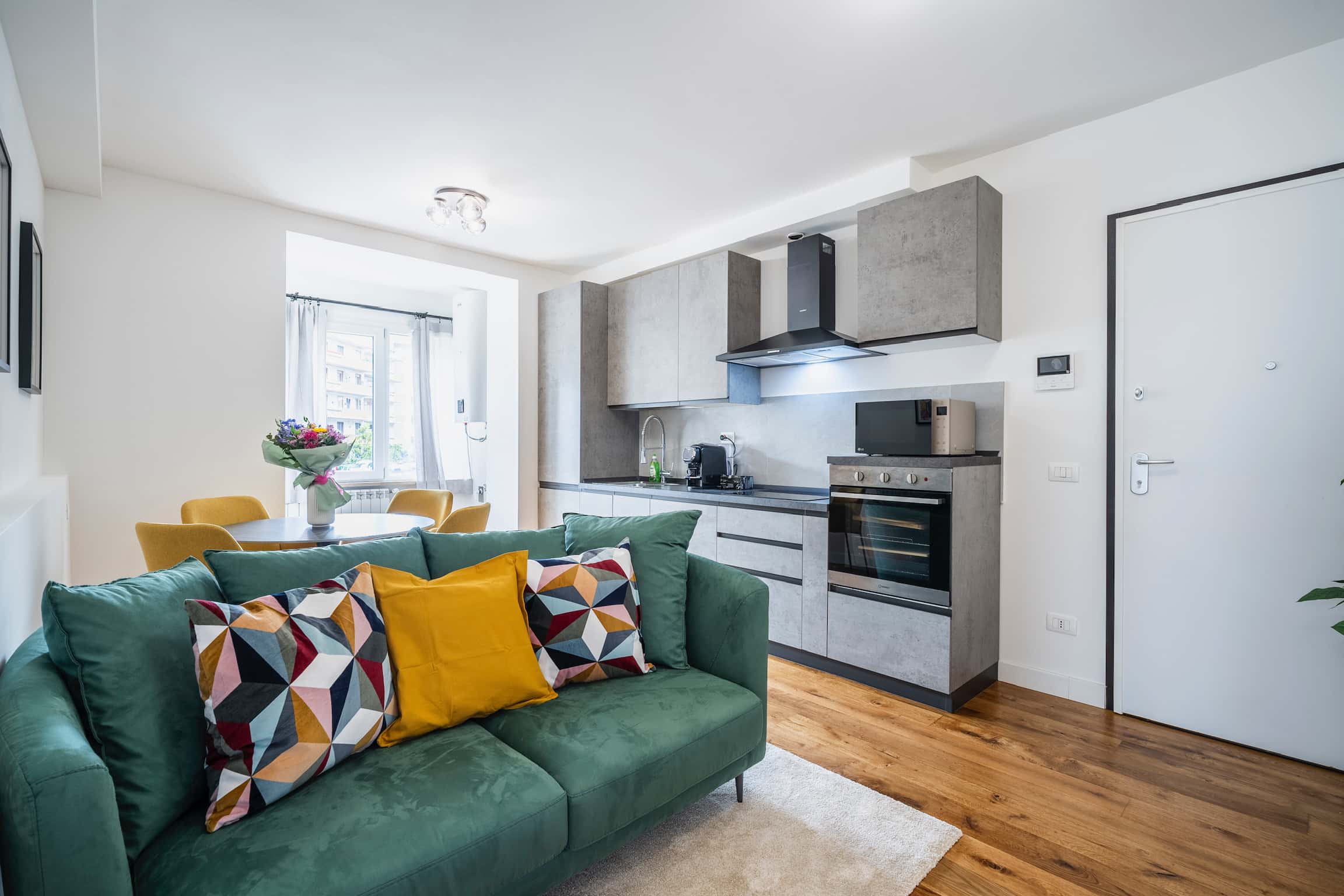 Apartamento en Via Francesco Baracca, Firenze para 65 m² con 2 dormitorios