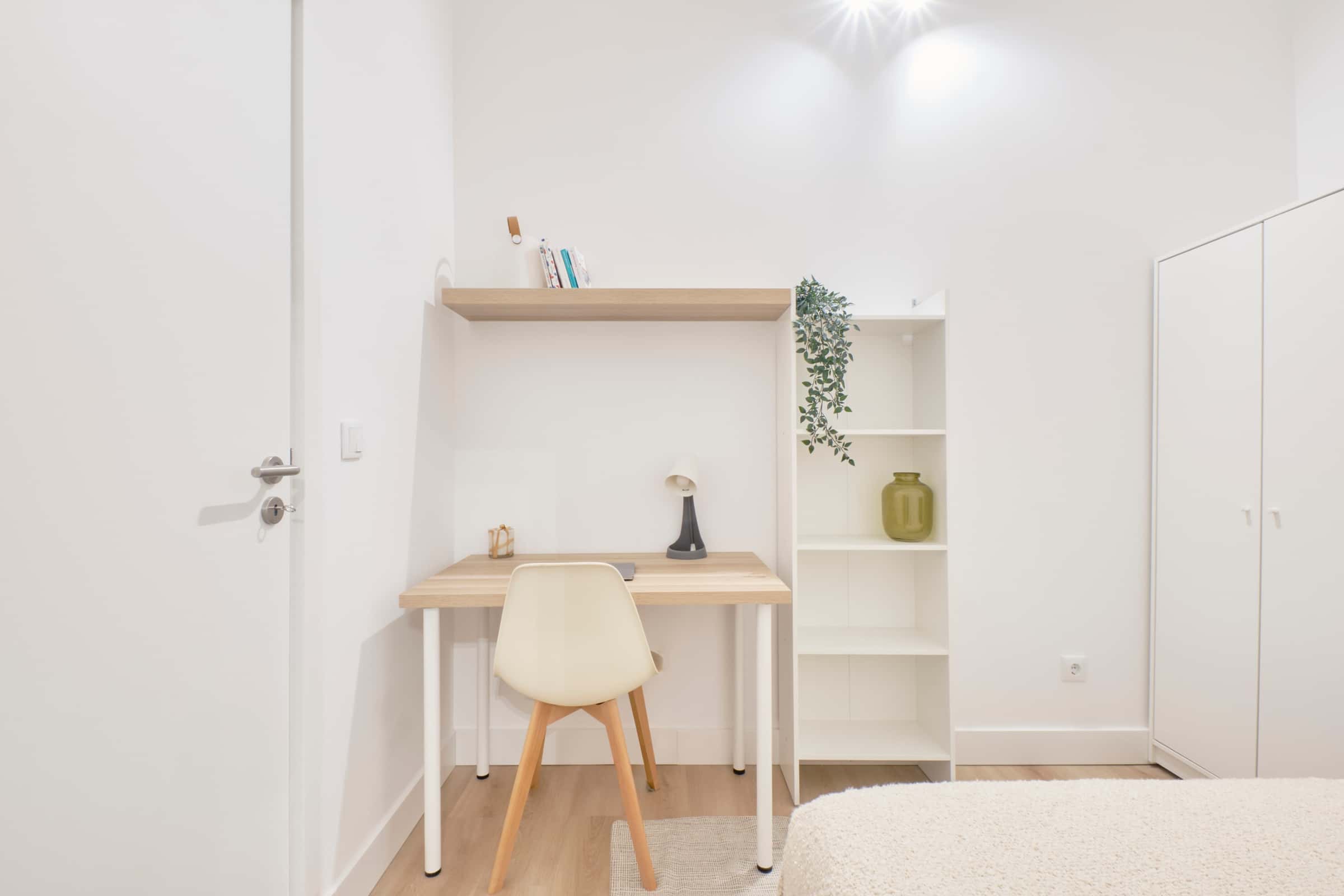 Furnished Room in Lisbon - Room 5