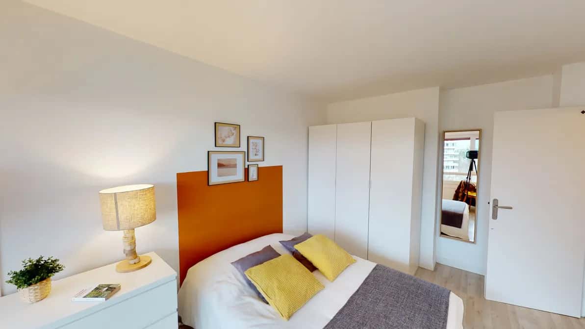 Room in Rue Salvador Allende, Nanterre for 85 m² with 4 bedrooms