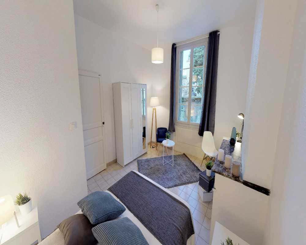 Chambre dans le rue Poitevine