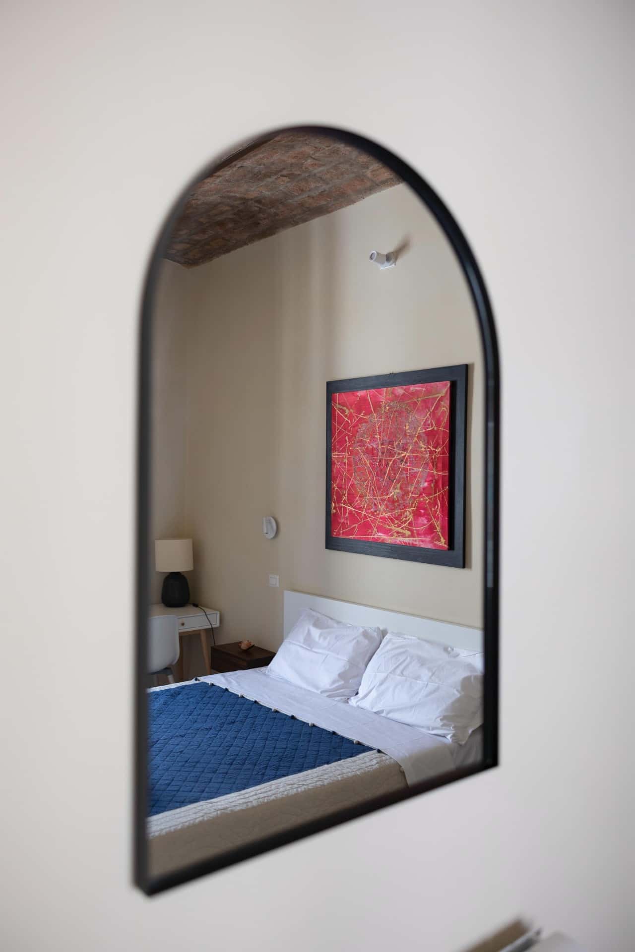 080 - Equi - The Heartbeat of Bohemian Rome