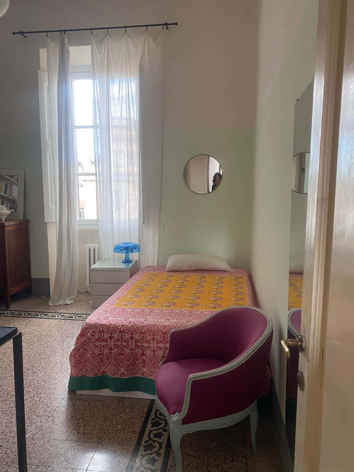 Stanza in Via Carlo Pisacane, Roma di 120 m² con 4 camere