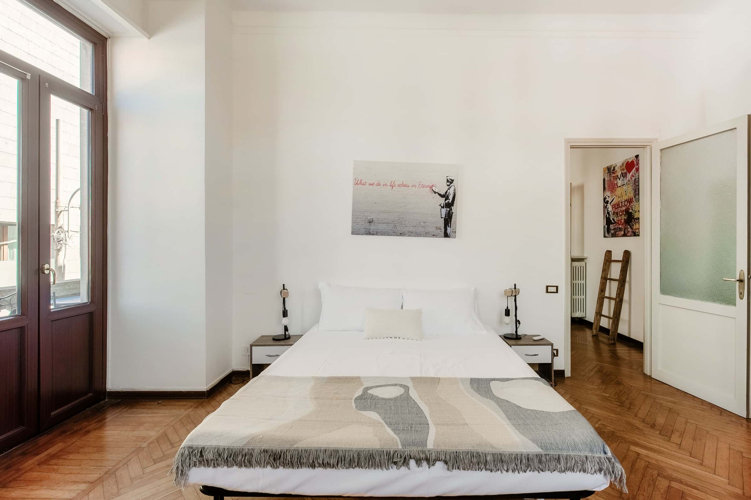 LIBERTY HOME - Appartamento d’epoca a Como con parcheggio