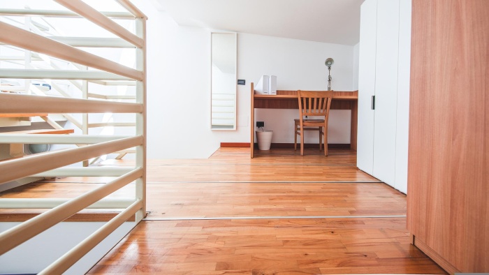 Listing photo thumbnail