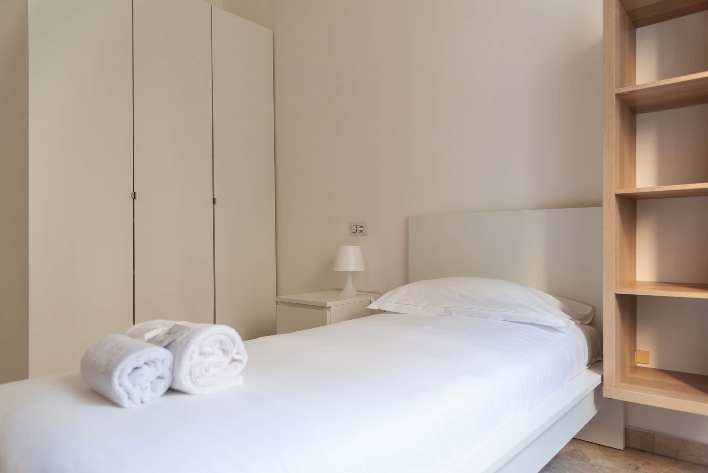Apartment Milan, 4 beds — photo 12