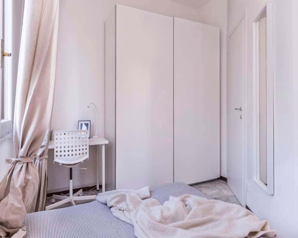 Stanza in Via Salvatore Barzilai