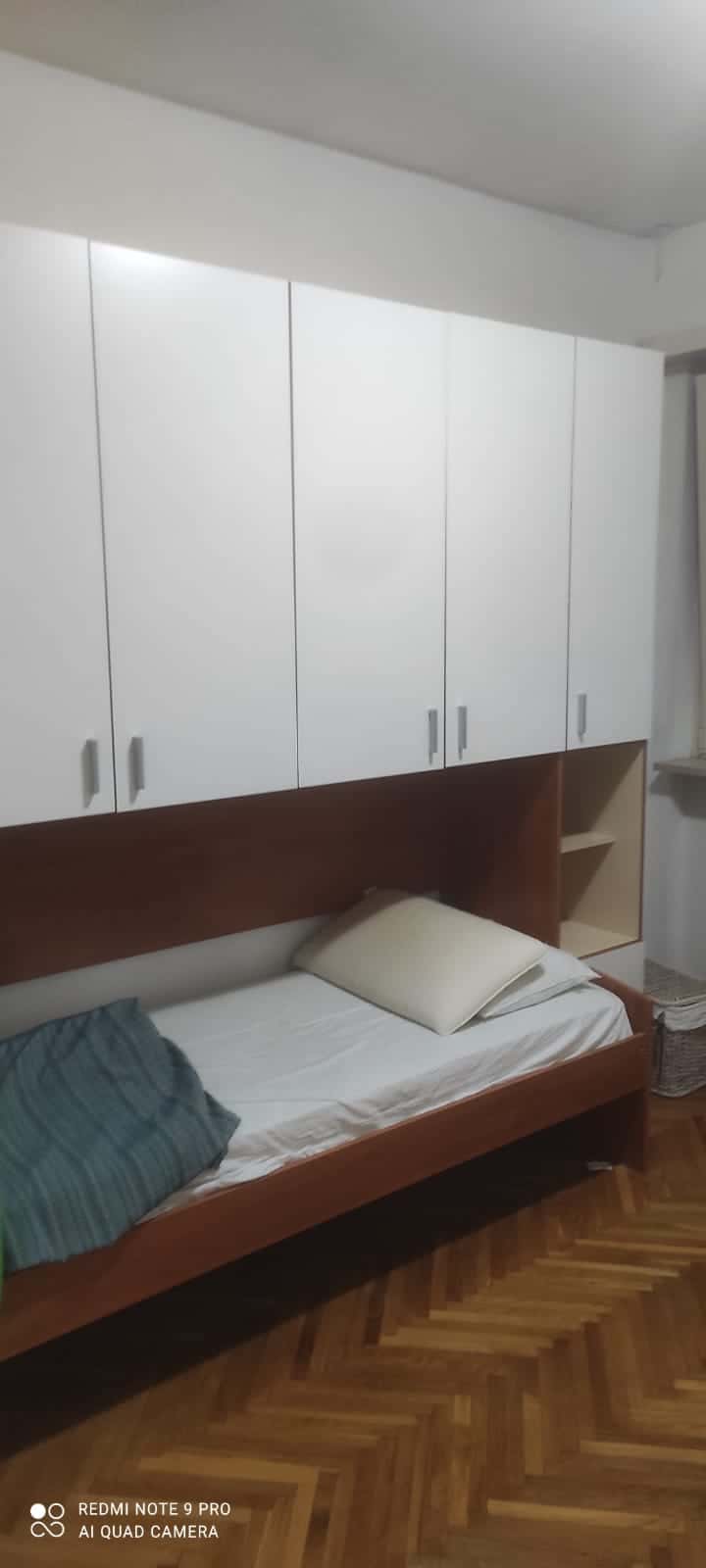 Via Duchessa Jolanda, 10 2