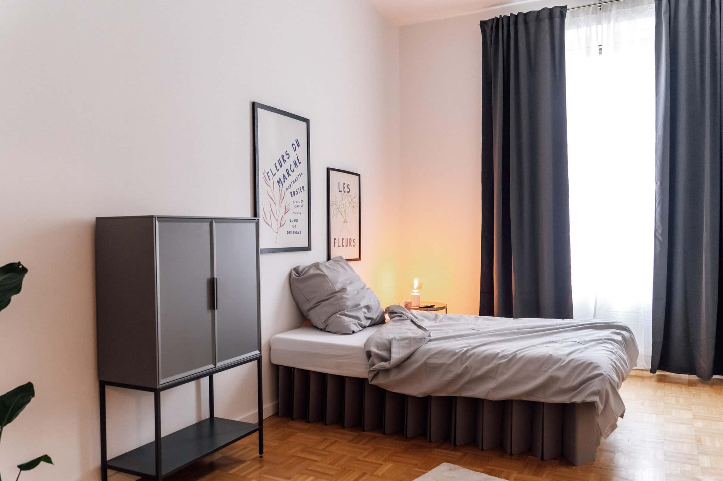 Room in Esslinger Straße, Frankfurt am Main for 75 m² with 3 bedrooms